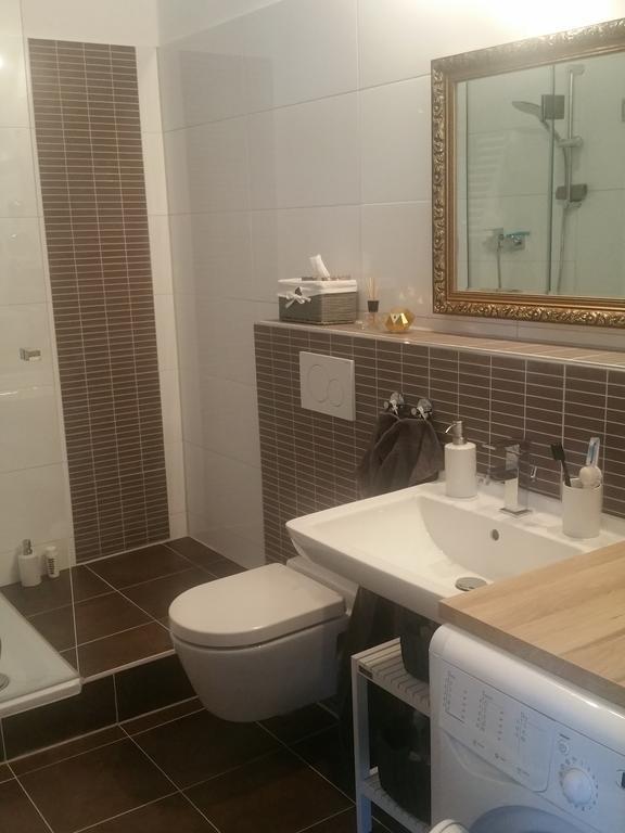 Apartment Am Zoo เครเฟลด์ ภายนอก รูปภาพ